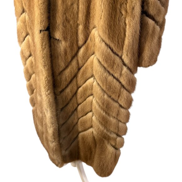 Vintage Natural Brown /Tan Full-Length Genuine Fur Coat Chevron Pattern - Picture 3 of 9